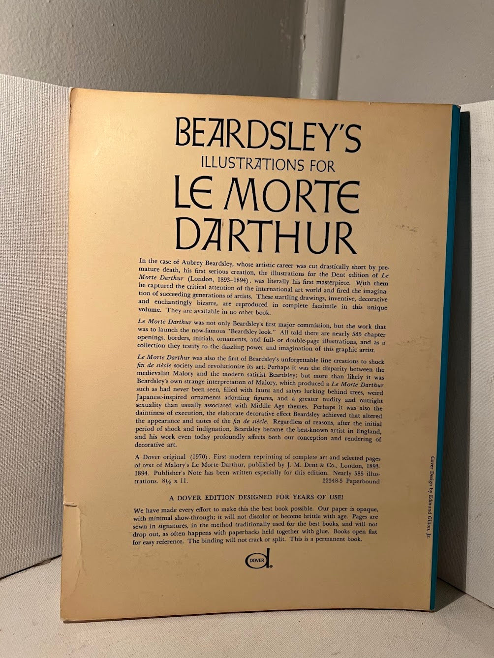 Beardsley's Illustrations for Le More D'Arthur