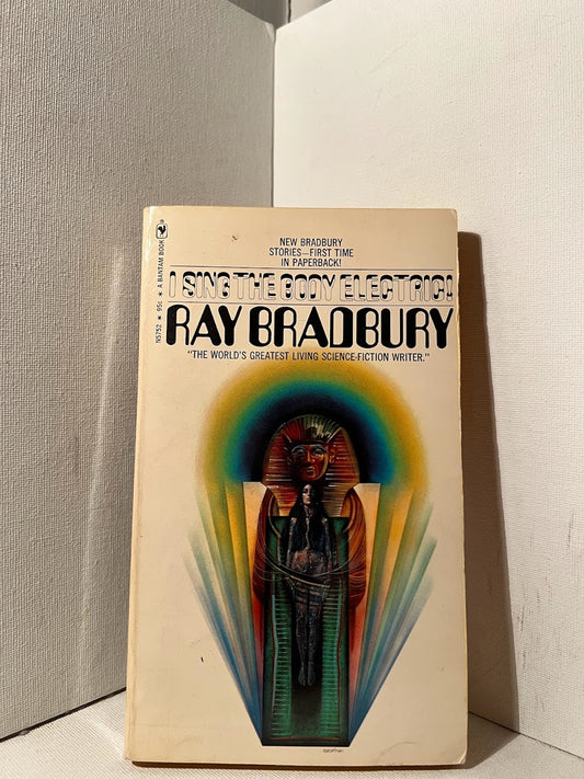 I Sing the Body Electric by Ray Bradbury