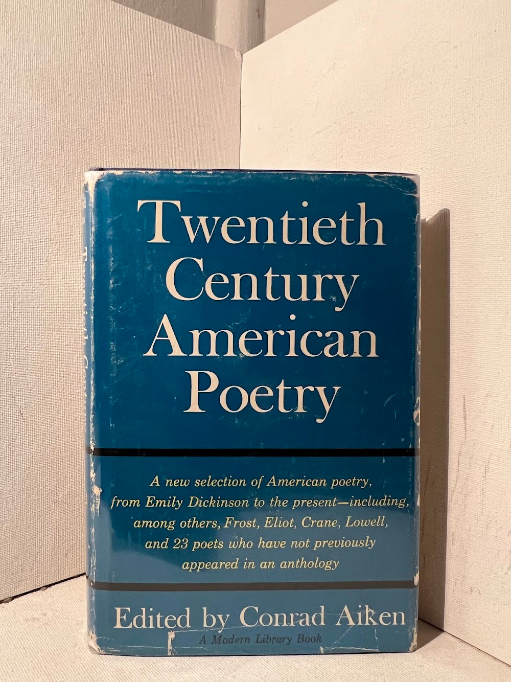 Twentieth Century American Poetry edited by Conrad Aiken