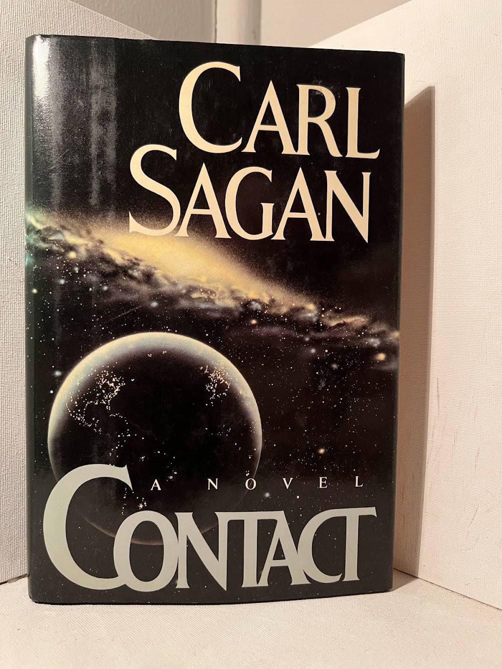 Contact by Carl Sagan